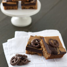 Chubby Hubby Cookie Bars
