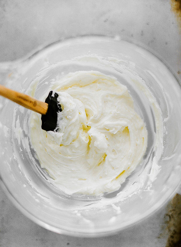The BEST Cream Cheese Frosting Handle the Heat Bloglovin’