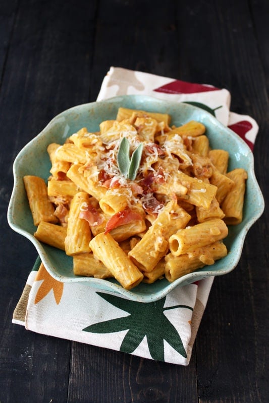 Creamy Pumpkin Prosciutto Rigatoni Recipe