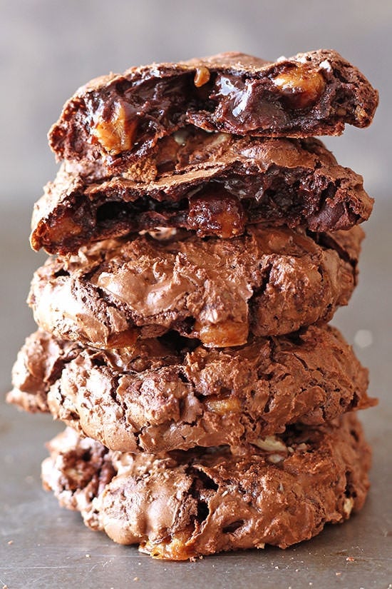 Chocolate Turtle Cookies - ultra ooey, gooey, crunchy, sticky deliciousness! Plus, no flour!