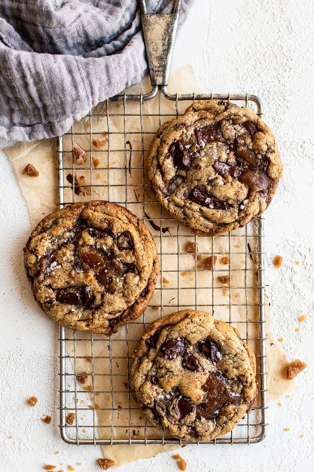 Browned Butter Toffee Chocolate Chip Cookies - Handle the Heat